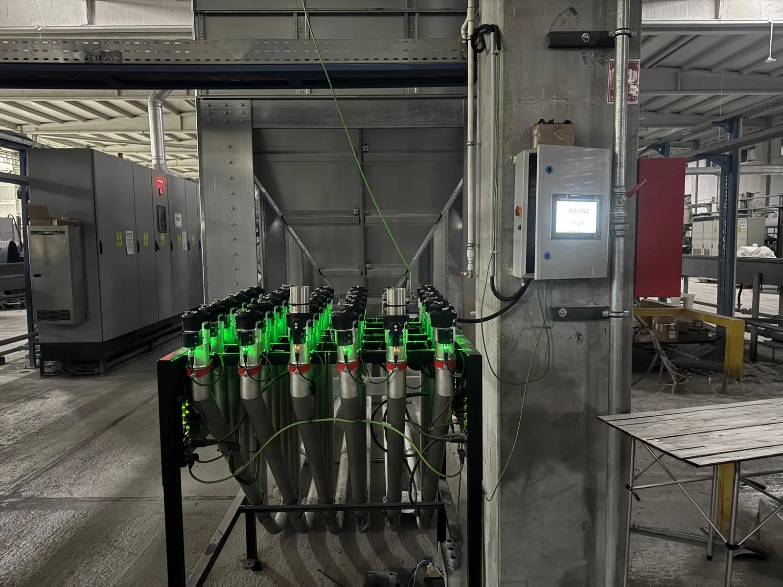 Benutzerfreundlicher HMI-Bildschirm und Bedienerstation