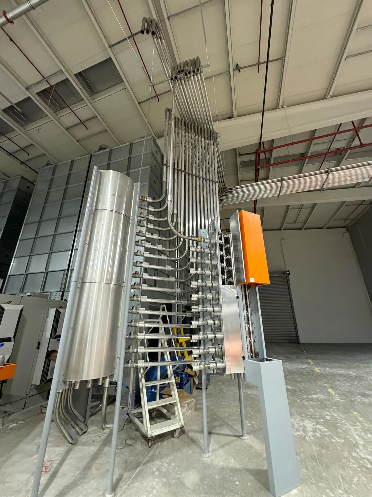 Zentrales Silo- und Materialverteilungssystem